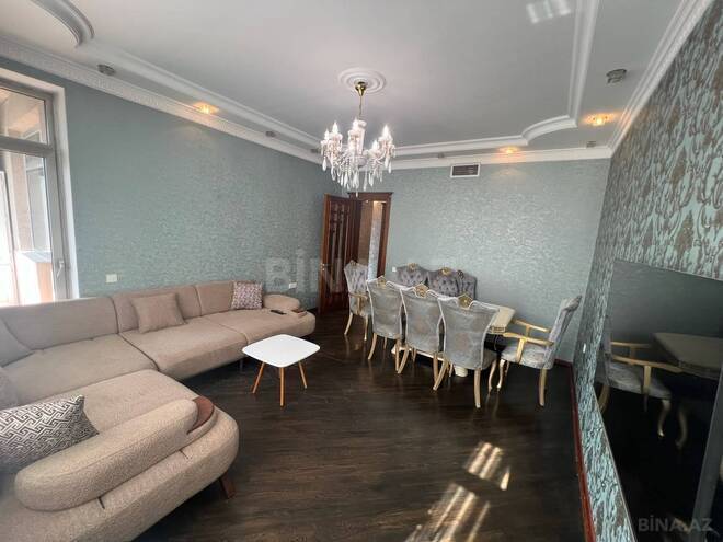 Сдаётся 3-комн. новостройка 125 м², м. Низами, photo 1 from 21