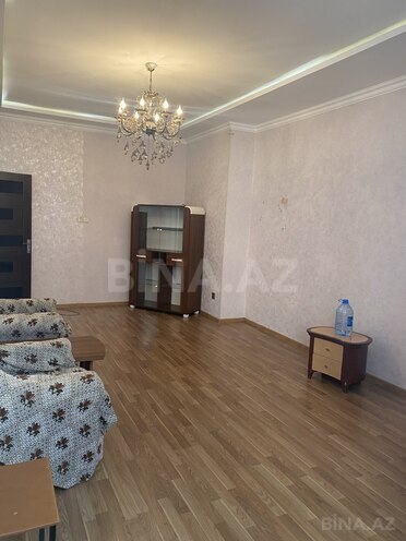 Сдаётся 3-комн. новостройка 103 м², м. Нефтчиляр, photo 5 from 17