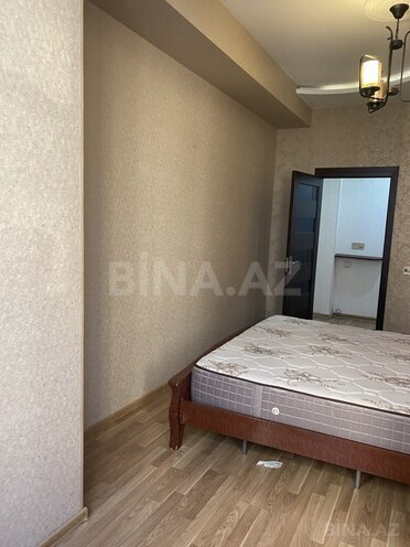 Сдаётся 3-комн. новостройка 103 м², м. Нефтчиляр, photo 6 from 17