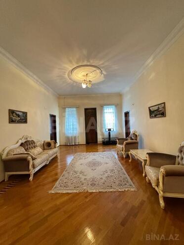 Продаётся 9-комн. дом/дача 600 м², м. Насими, photo 16 from 32