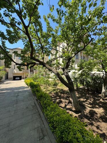 Продаётся 9-комн. дом/дача 600 м², м. Насими, photo 10 from 32