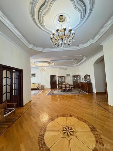 Продаётся 9-комн. дом/дача 600 м², м. Насими, photo 11 from 32