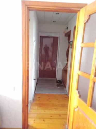 Продаётся 3-комн. вторичка 70 м², м. Нефтчиляр, photo 12 from 13