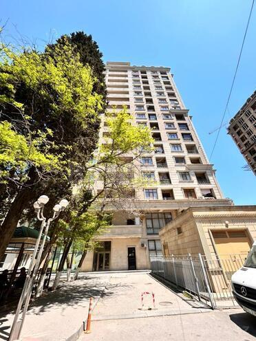 Продаётся 3-комн. новостройка 170 м², м. Нариман Нариманов, photo 1 from 27
