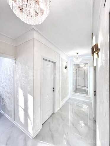 Продаётся 2-комн. вторичка 70 м², м. Низами, photo 4 from 13