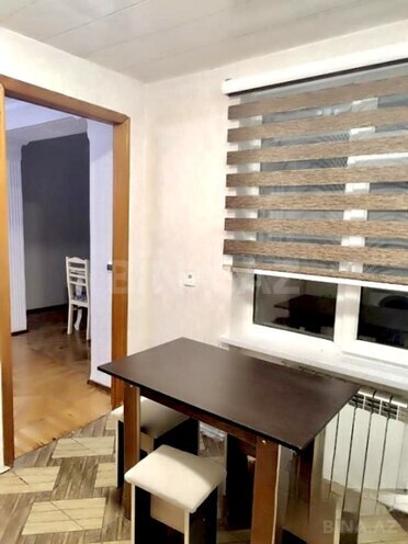 Satılır 2 otaqlı köhnə tikili 55 m², İnşaatçılar m., photo 7 from 11