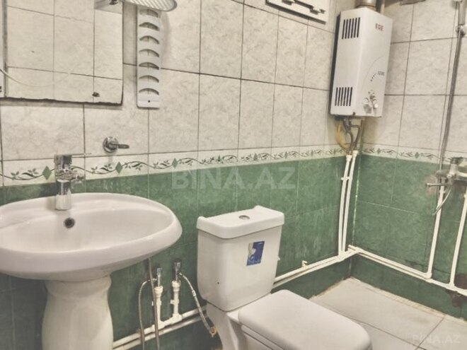 Satılır 2 otaqlı köhnə tikili 55 m², İnşaatçılar m., photo 10 from 11