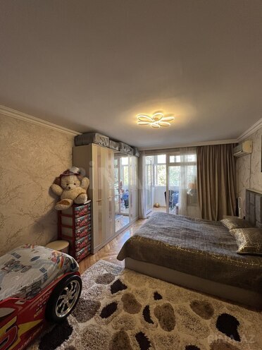 Продаётся 3-комн. вторичка 75 м², м. Элмляр Академиясы, photo 4 from 17