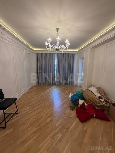 Продаётся 4-комн. новостройка 180 м², м. Элмляр Академиясы, photo 6 from 11