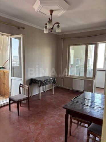 Продаётся 2-комн. вторичка 45 м², м. Ази Асланов, photo 1 from 10