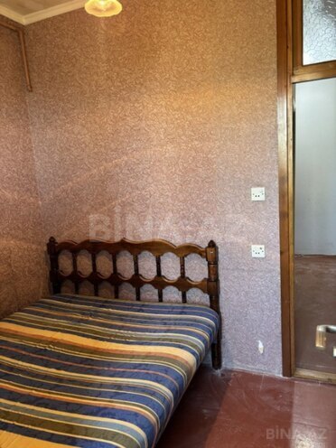 Продаётся 2-комн. вторичка 45 м², м. Ази Асланов, photo 6 from 10