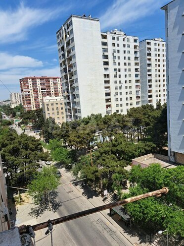 Продаётся 2-комн. вторичка 60 м², м. Ази Асланов, photo 1 from 14