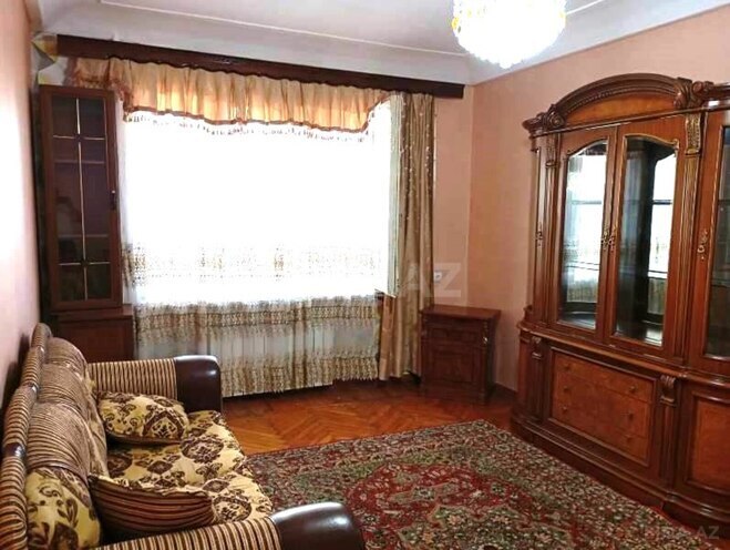 Продаётся 2-комн. вторичка 50 м², м. Нефтчиляр, photo 6 from 17