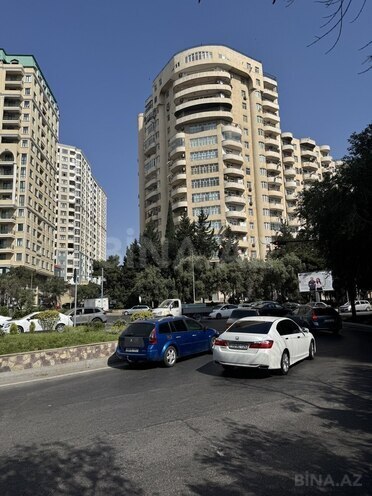 Satılır 4 otaqlı yeni tikili 170 m², Azadlıq Prospekti m., photo 1 from 18