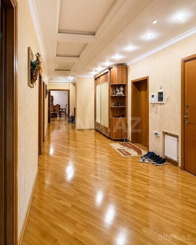 Satılır 4 otaqlı yeni tikili 170 m², Azadlıq Prospekti m., photo 3 from 18