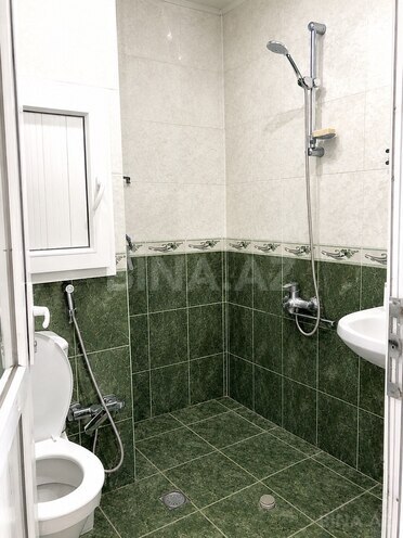 Продаётся 3-комн. вторичка 70 м², Хатаинский р., photo 8 from 10