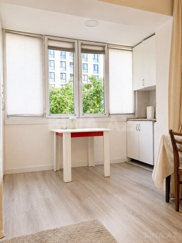 Продаётся 3-комн. вторичка 70 м², Хатаинский р., photo 4 from 10