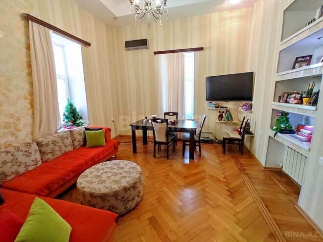 Сдаётся 2-комн. вторичка 70 м², м. Ичеришехер, photo 3 from 21