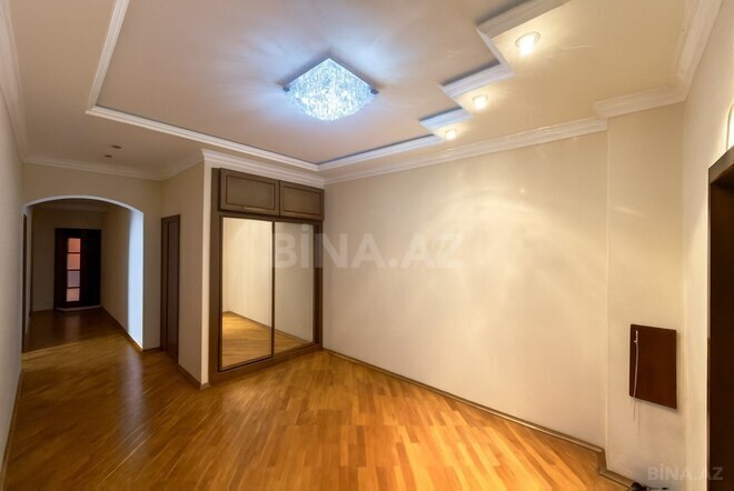Satılır 3 otaqlı yeni tikili 135 m², 8 Noyabr m., photo 9 from 11