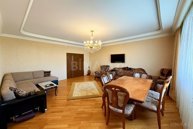 Satılır 3 otaqlı yeni tikili 135 m², 8 Noyabr m., photo 1 from 11