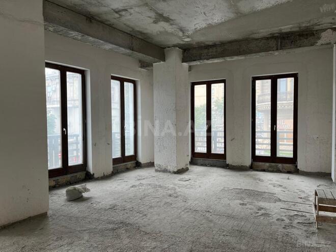 Продаётся 4-комн. новостройка 246 м², м. Сахил, photo 8 from 13