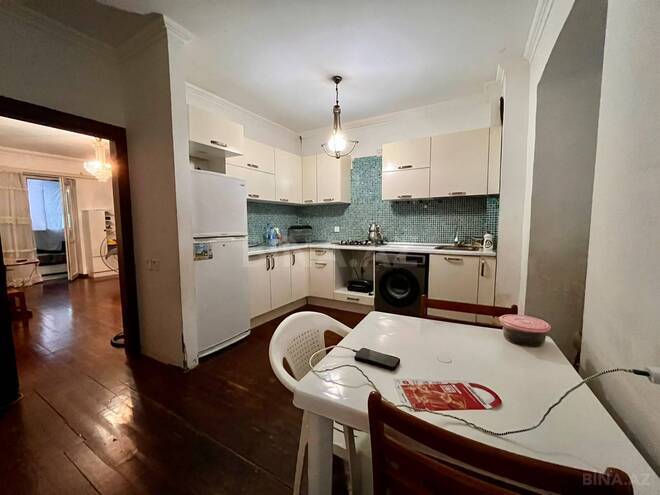 Satılır 2 otaqlı köhnə tikili 65 m², Gənclik m., photo 5 from 23