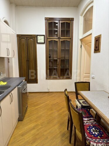 Сдаётся 4-комн. офис 150 м², м. Сахил, photo 17 from 21