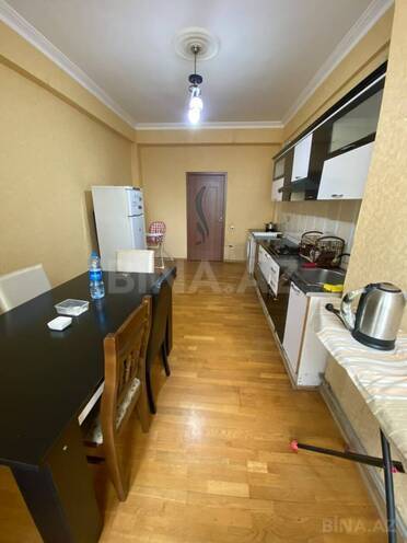 Сдаётся 3-комн. новостройка 130 м², м. Низами, photo 16 from 27