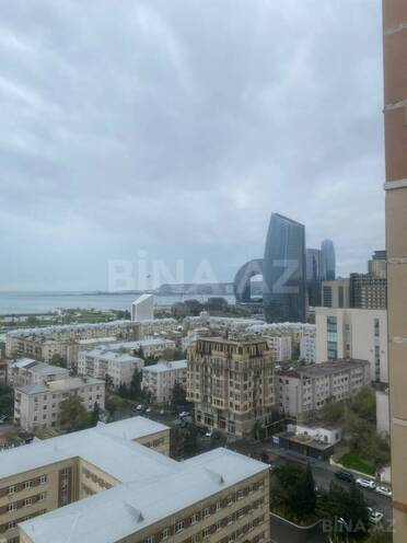Сдаётся 3-комн. новостройка 130 м², м. Низами, photo 25 from 27