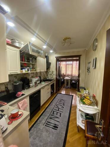Сдаётся 3-комн. новостройка 130 м², м. Низами, photo 18 from 27