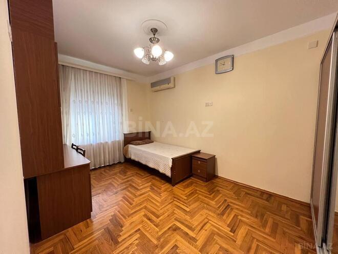 Продаётся 4-комн. вторичка 110 м², м. Шах Исмаил Хатаи, photo 12 from 16