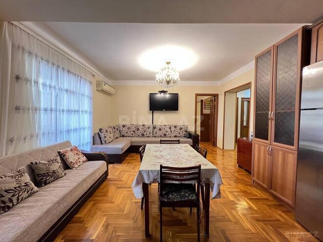 Продаётся 4-комн. вторичка 110 м², м. Шах Исмаил Хатаи, photo 11 from 16