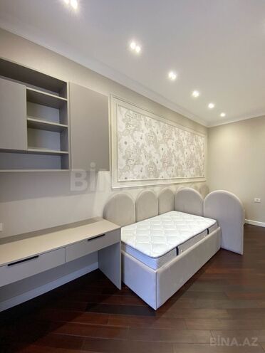 Сдаётся 3-комн. новостройка 120 м², м. Низами, photo 15 from 30
