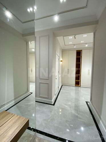 Сдаётся 3-комн. новостройка 120 м², м. Низами, photo 10 from 30