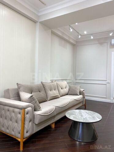 Сдаётся 3-комн. новостройка 120 м², м. Низами, photo 23 from 30