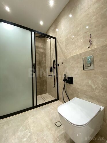 Сдаётся 3-комн. новостройка 120 м², м. Низами, photo 28 from 30