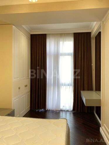 Сдаётся 3-комн. новостройка 120 м², м. Низами, photo 5 from 30