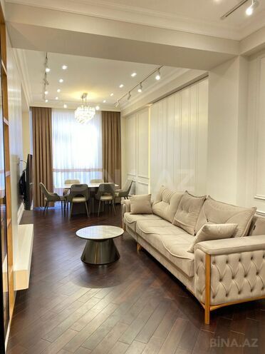 Сдаётся 3-комн. новостройка 120 м², м. Низами, photo 25 from 30