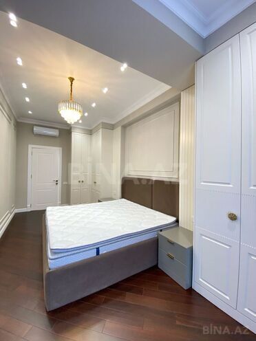 Сдаётся 3-комн. новостройка 120 м², м. Низами, photo 29 from 30