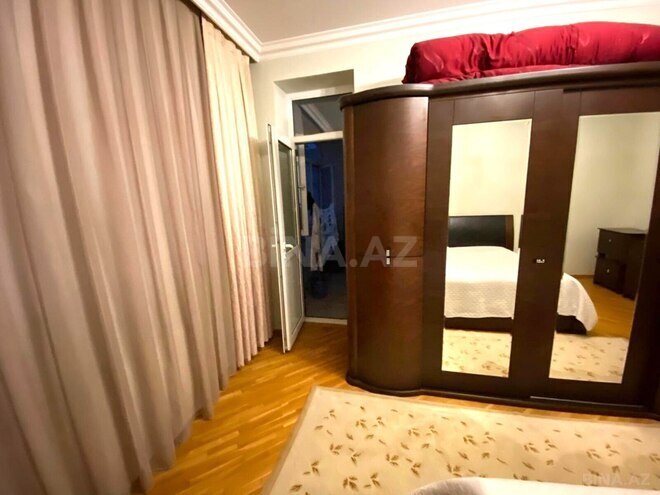 Сдаётся 4-комн. новостройка 150 м², м. Иншаатчылар, photo 9 from 16