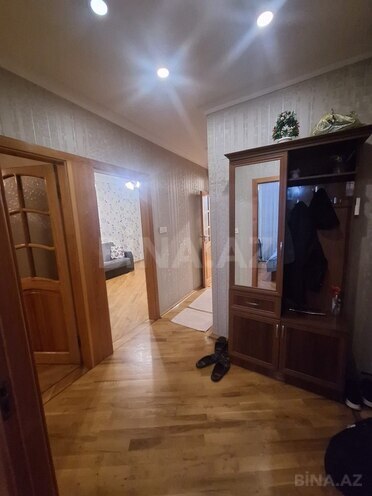 Продаётся 3-комн. вторичка 85 м², м. Нефтчиляр, photo 10 from 12