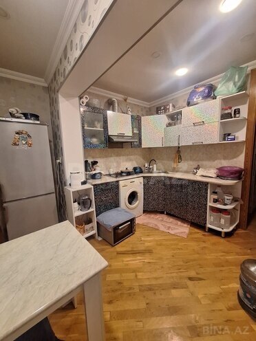 Продаётся 3-комн. вторичка 85 м², м. Нефтчиляр, photo 7 from 12