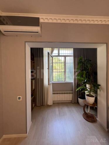 Продаётся 2-комн. вторичка 60 м², Хатаинский р., photo 3 from 20
