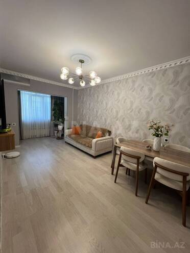Продаётся 2-комн. вторичка 60 м², Хатаинский р., photo 1 from 20