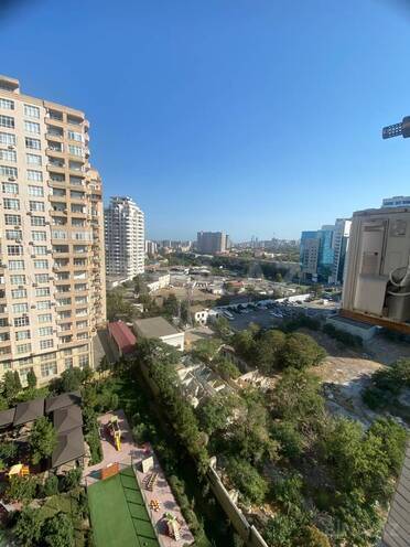 Продаётся 2-комн. новостройка 52 м², м. 8 ноября, photo 16 from 18