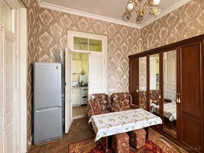 Satılır 2 otaqlı köhnə tikili 48 m², Sahil m., photo 14 from 25