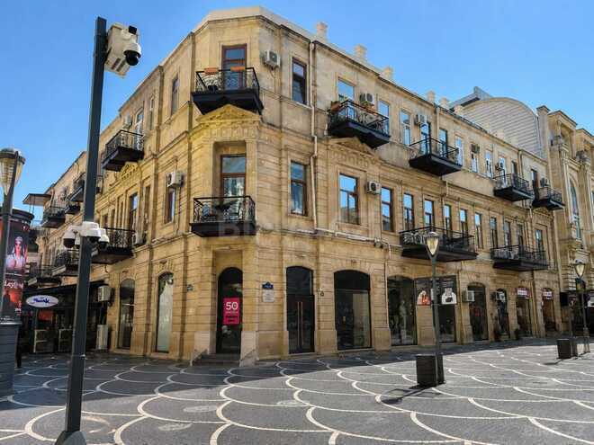 Satılır 2 otaqlı köhnə tikili 48 m², Sahil m., photo 22 from 25