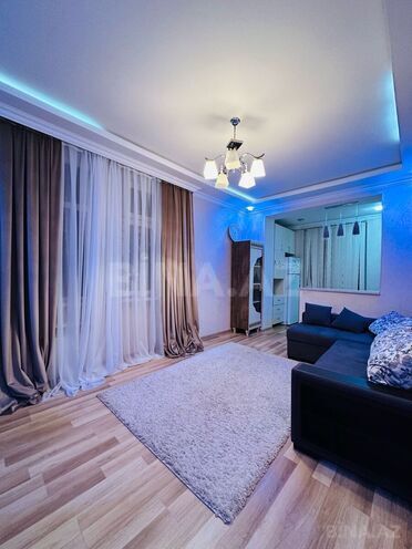 Satılır 2 otaqlı köhnə tikili 50 m², 9-cu mikrorayon q., photo 1 from 17