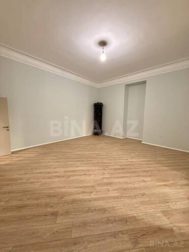 İcarəyə verilir 3 otaqlı köhnə tikili 130 m², Nəsimi r., photo 3 from 7