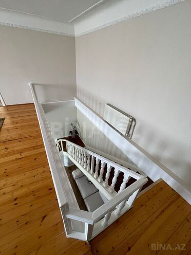 Satılır 8 otaqlı həyət evi/bağ evi 585 m², Novxanı q., photo 25 from 32